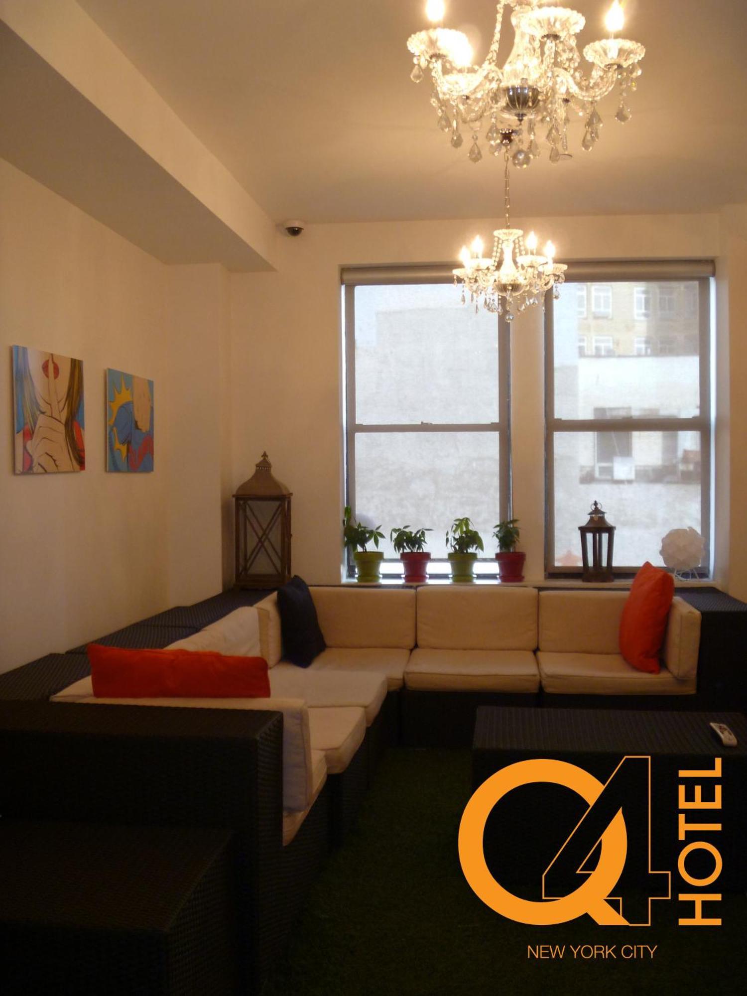 Q4 Hotel And Hostel New York Exteriér fotografie
