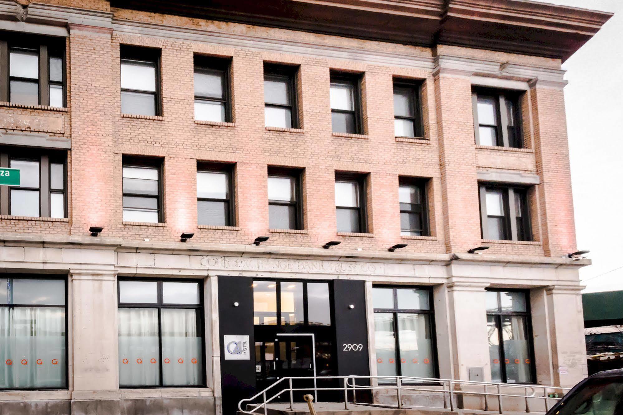 Q4 Hotel And Hostel New York Exteriér fotografie